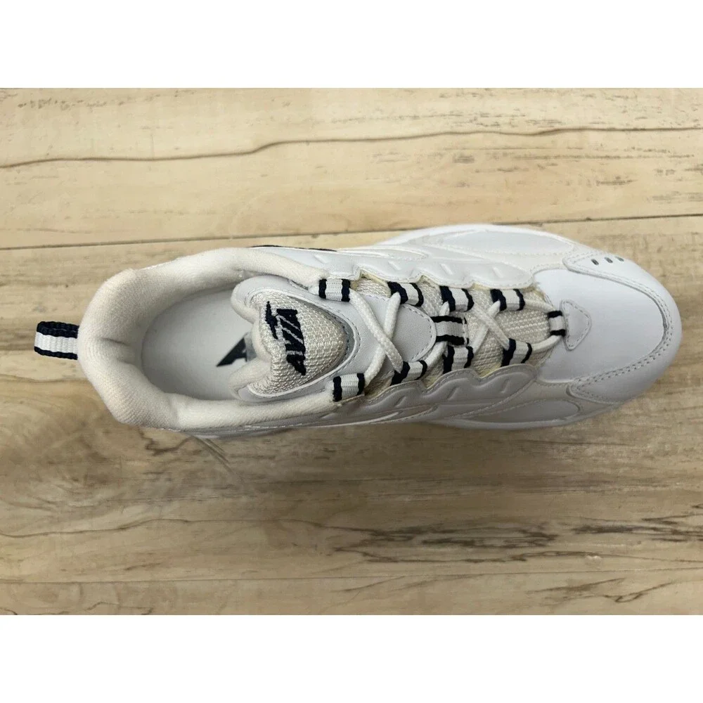 Vtg 2000s AVIA 2020WWD Women's Training Sneakers White Athletic Shoes Size 7